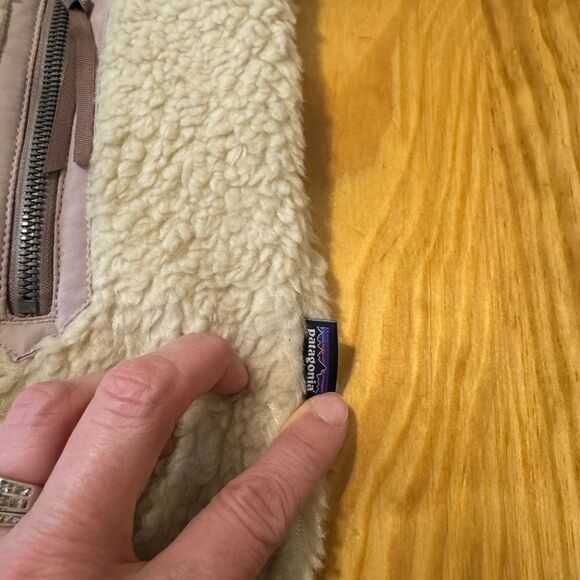 Patagonia Women’s Divided Sky Pile Sherpa Fleece Jacket Sz Small Dark Natural - Picture 7 of 14